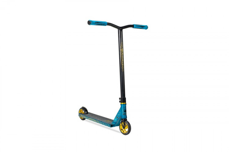 Lucky Crew Royale 2022 Pro Scooter